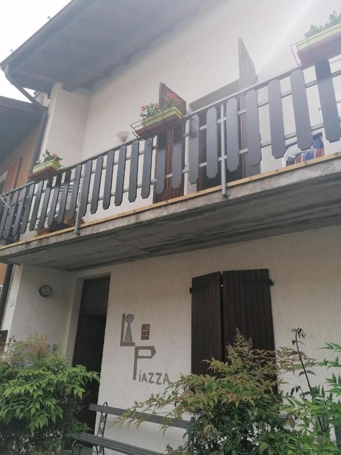 Casa Vacanze 'La Piazza' Villa Zone Dış mekan fotoğraf