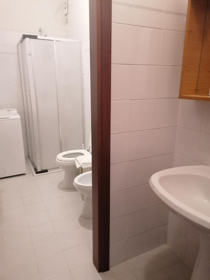 Casa Vacanze 'La Piazza' Villa Zone Dış mekan fotoğraf