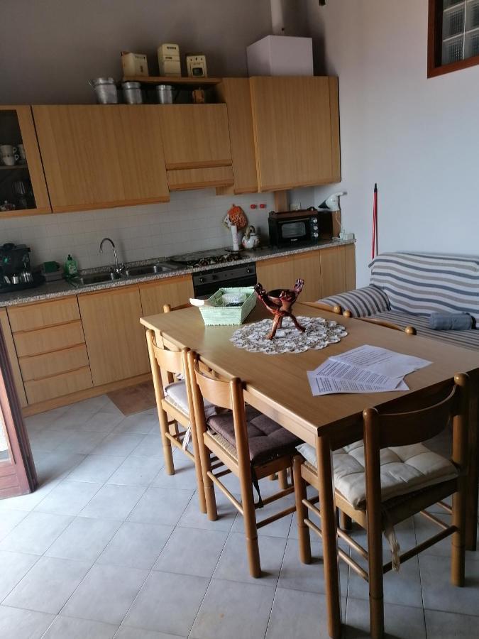 Casa Vacanze 'La Piazza' Villa Zone Dış mekan fotoğraf
