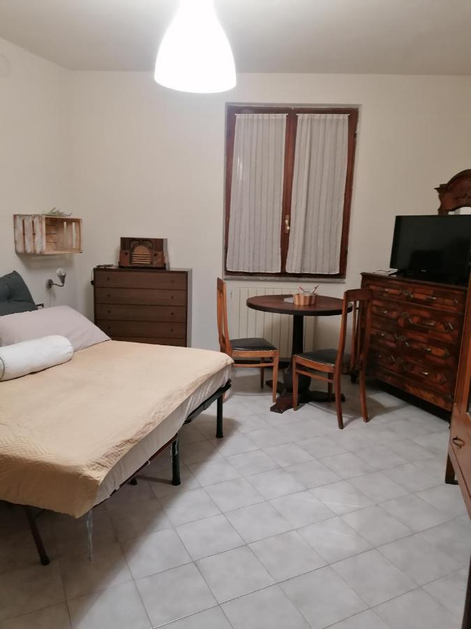 Casa Vacanze 'La Piazza' Villa Zone Dış mekan fotoğraf