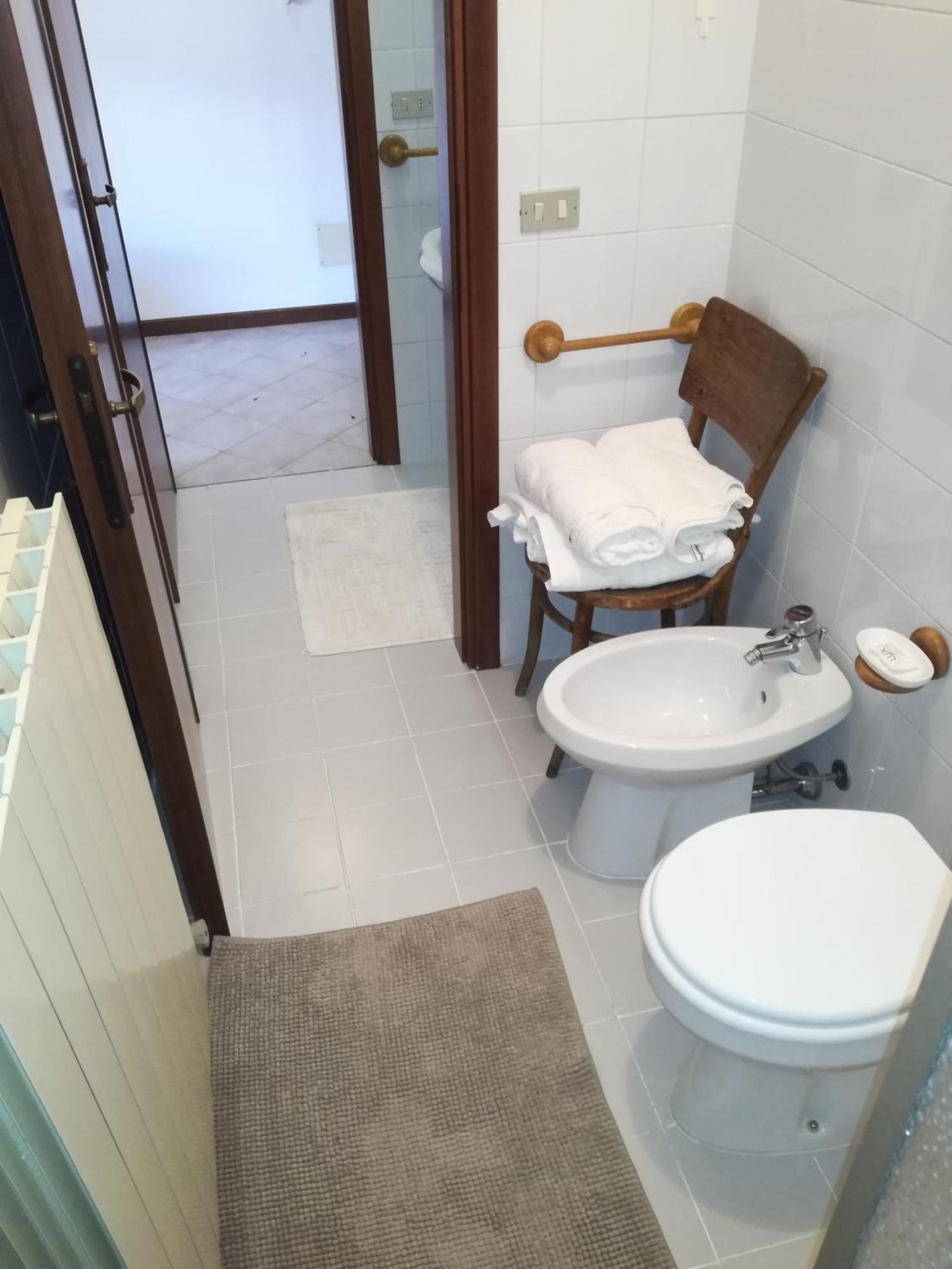 Casa Vacanze 'La Piazza' Villa Zone Dış mekan fotoğraf