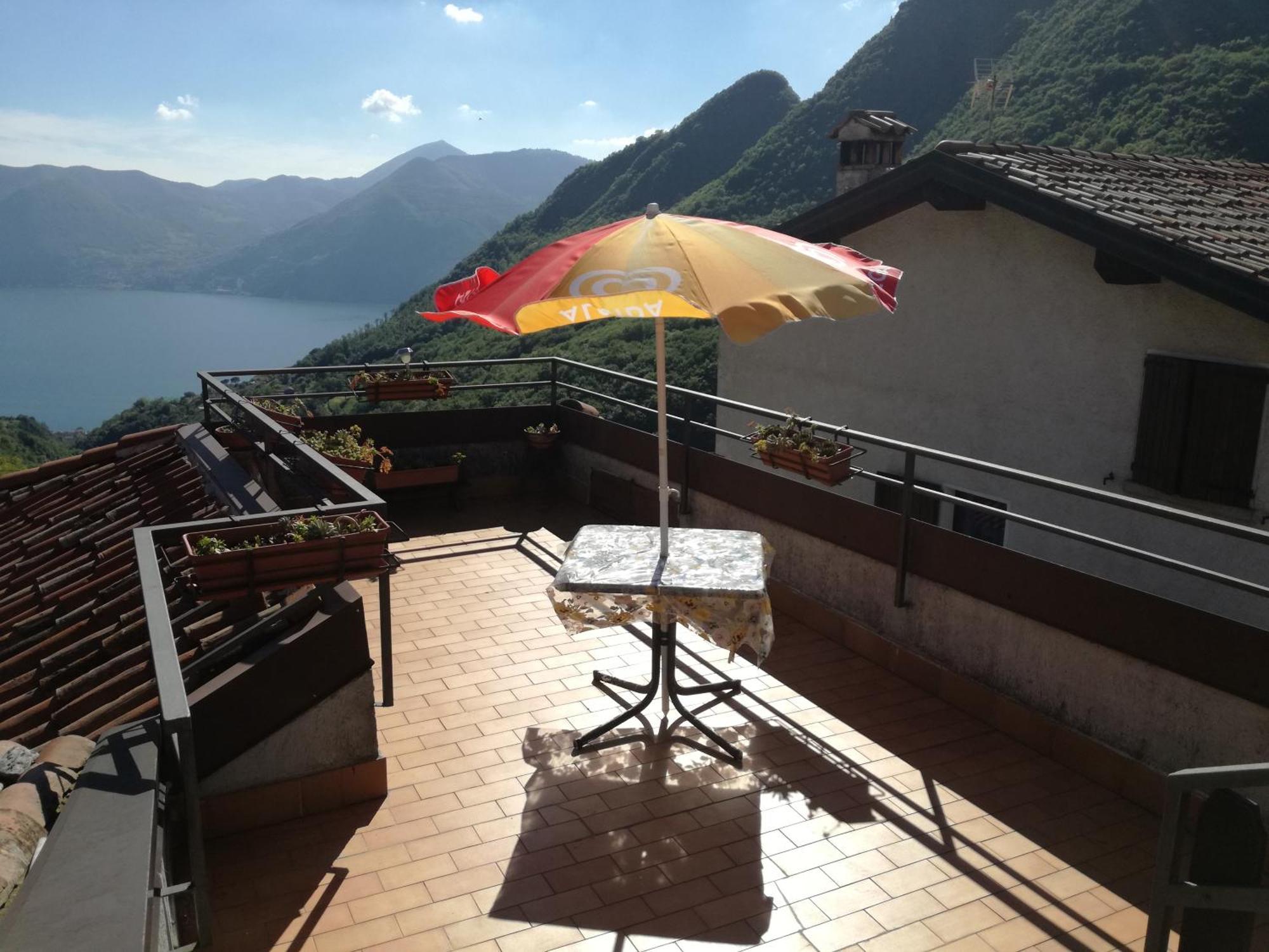 Casa Vacanze 'La Piazza' Villa Zone Dış mekan fotoğraf