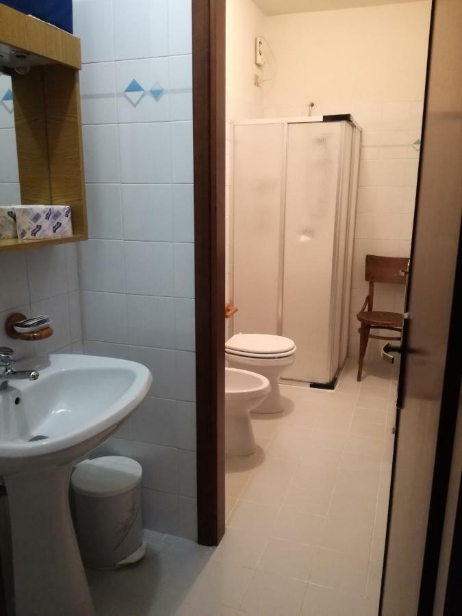 Casa Vacanze 'La Piazza' Villa Zone Dış mekan fotoğraf